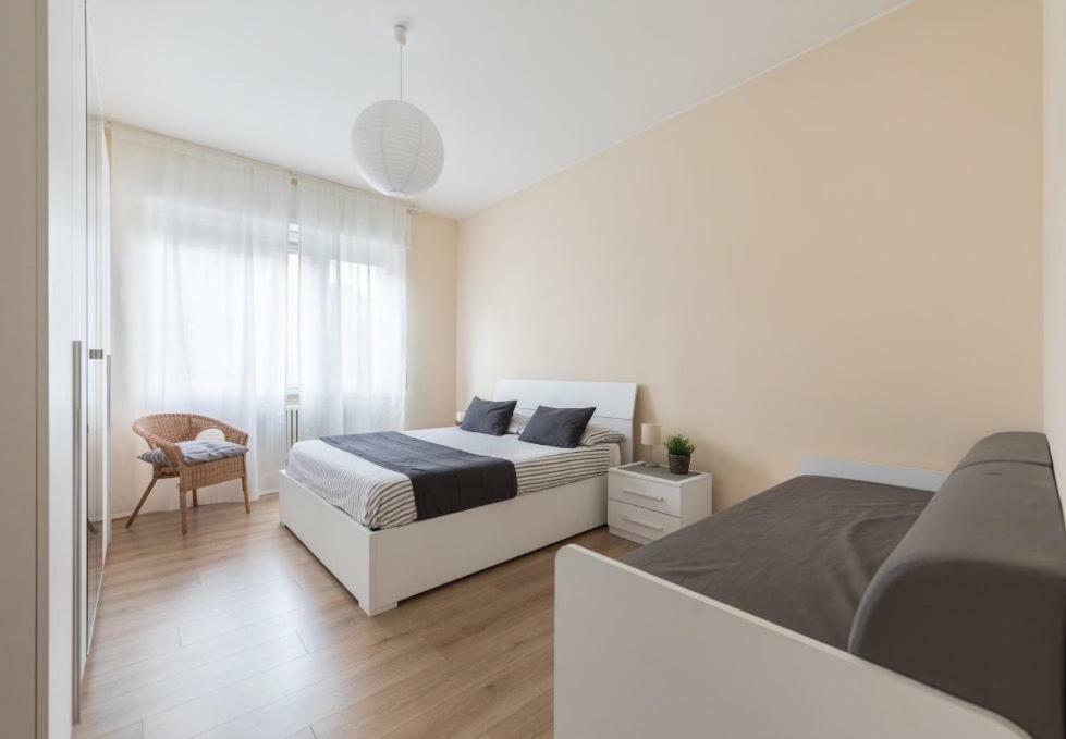 Lovely, Charming And Quiet Apartment In The Centre Air Conditioned And Free Private Garage コモ エクステリア 写真